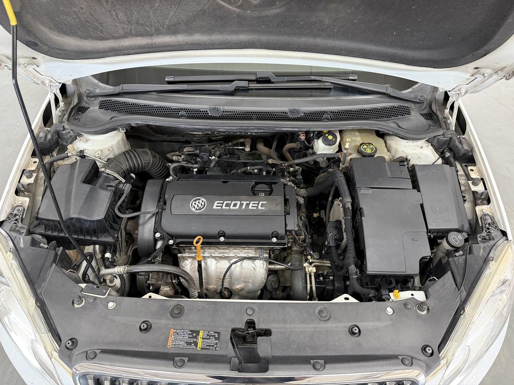 Buick Excelle 2012 модификация GT 1.6L автоматическое Fashion Edition – фото 10