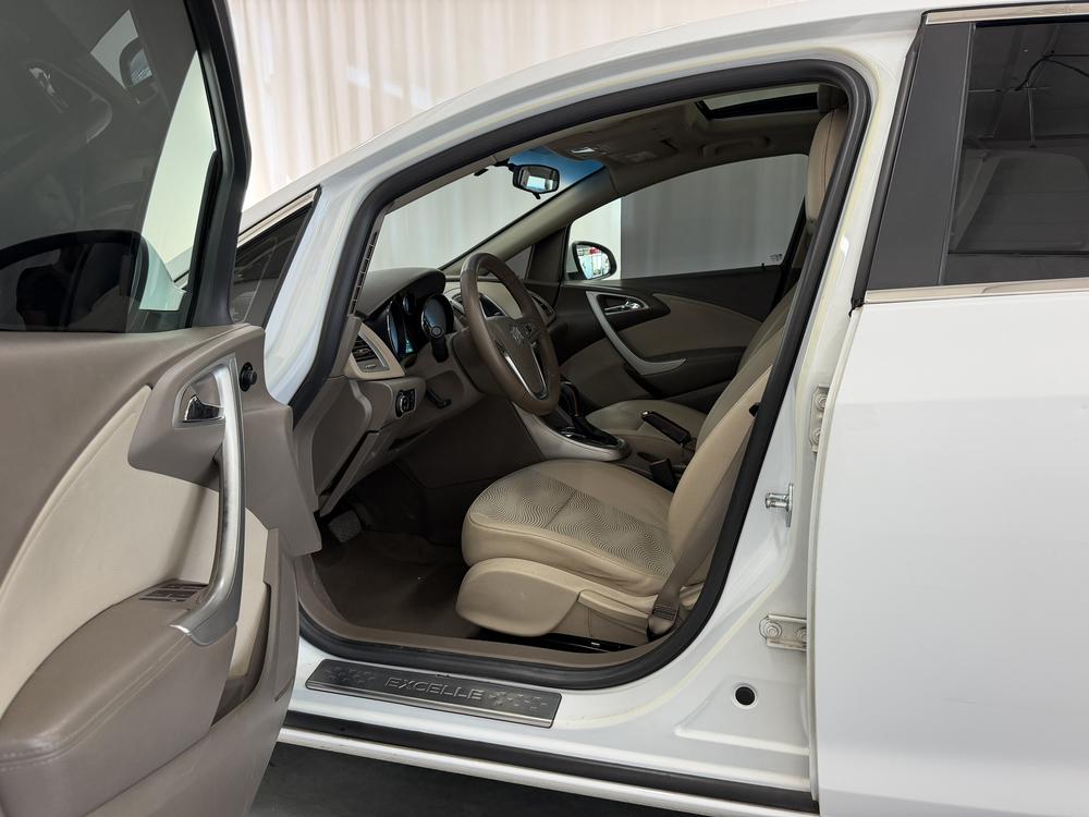 Buick Excelle 2012 модификация GT 1.6L автоматическое Fashion Edition – фото 17