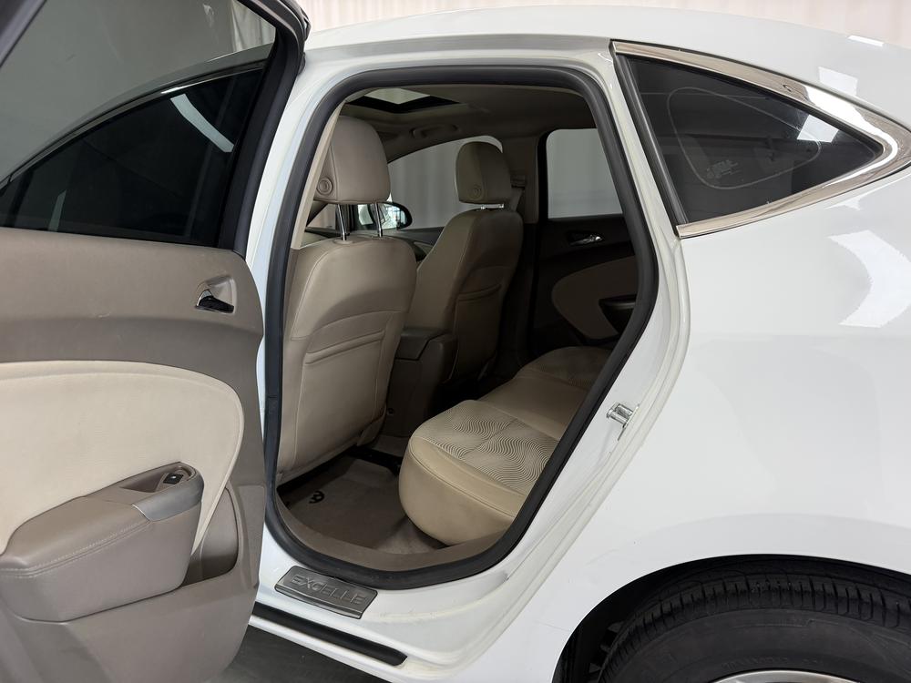 Buick Excelle 2012 модификация GT 1.6L автоматическое Fashion Edition – фото 18