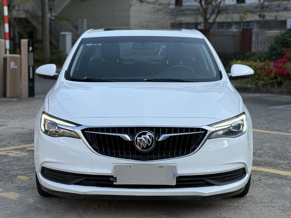 Buick Excelle Модель 2021 года комплектация 1.3T автоматическое Lite Hybrid Elite – фото 2