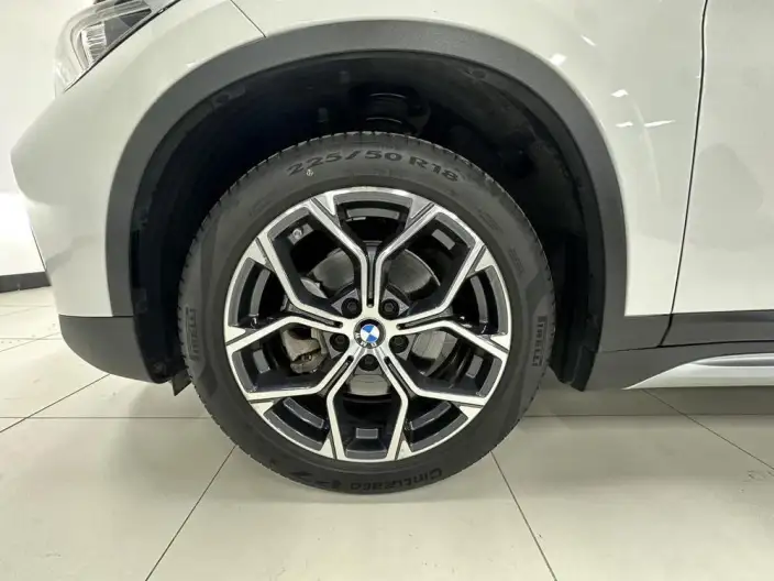 BMW X1 2022 Model sDrive20Li Fashion Model – фото 8