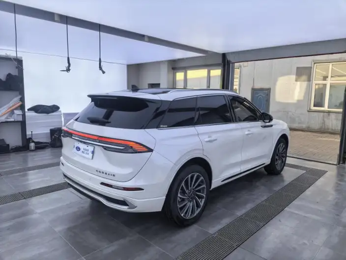 Lincoln Corsair 2023 Model 2.0T 4WD Zunya Edition – фото 6