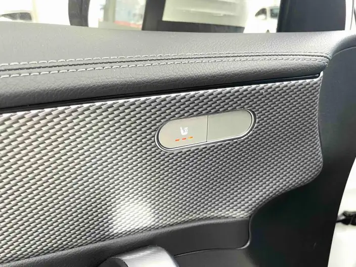 Mercedes-Benz A-class 2022 Model Facelift A 180 L Sports sedan – фото 7