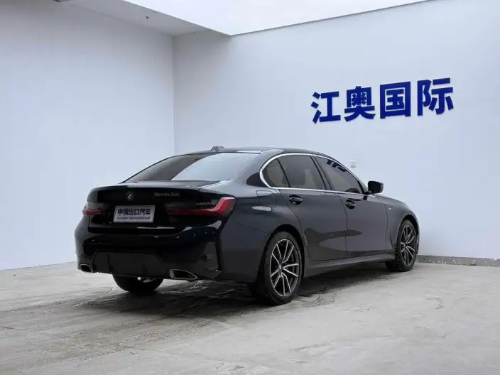 BMW 3 Series 2023 Model 320Li M Sports Set – фото 6