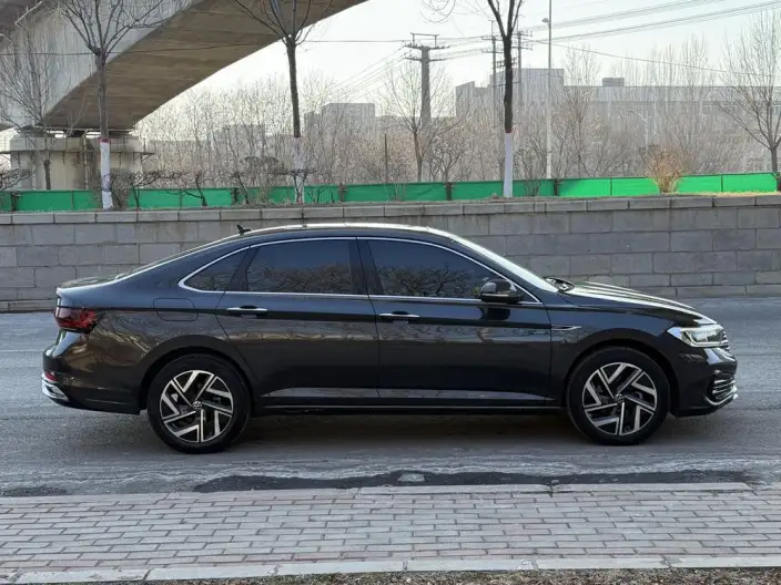 Volkswagen Sagitar 2023 Model 280TSI DSG Beyond Edition Plus – фото 8