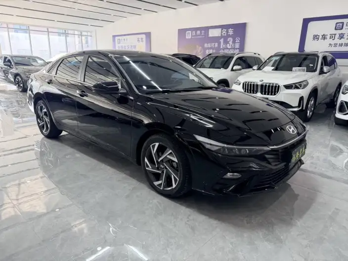 Hyundai Ioniq 2023 Model 1.5L CVT GLX Elite Edition – фото 3
