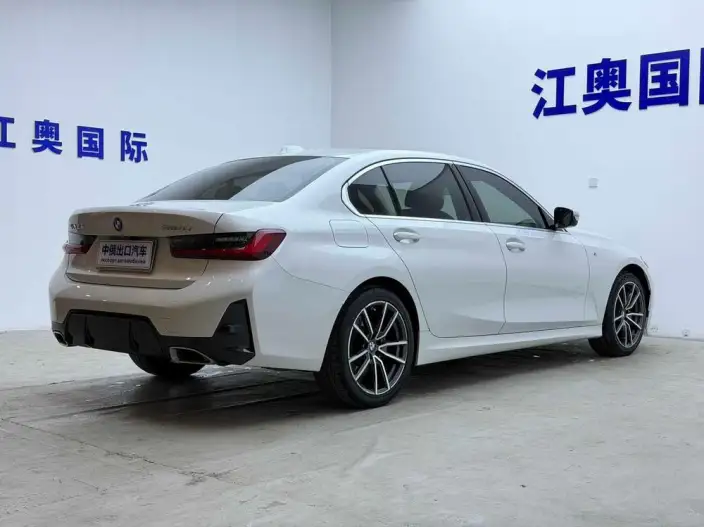 BMW 3 Series 2023 Model 320Li M Sports Set – фото 6