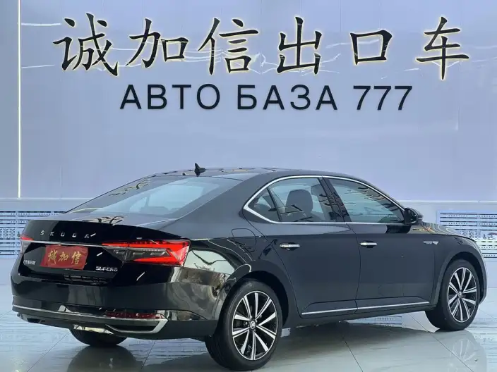 Skoda Superb 2024 Model TSI280 DSG Exclusive Edition – фото 6