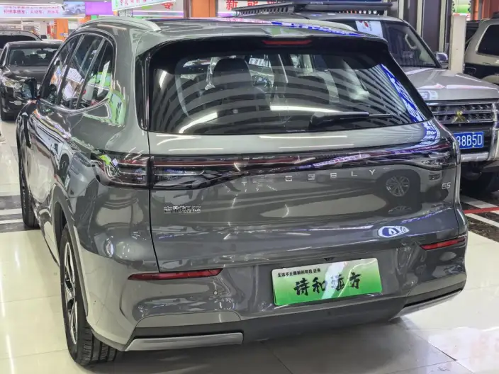 Geely Galaxy E5 2026 Model 610km Tiggo + Edition – фото 4