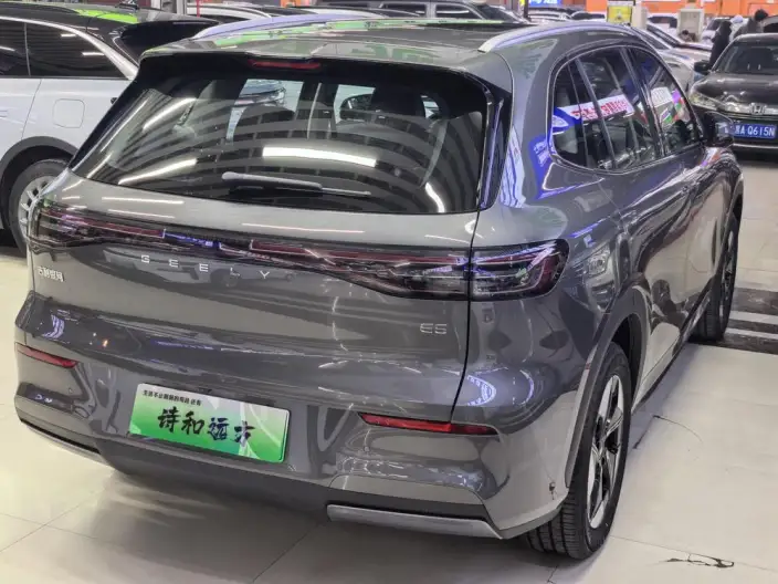 Geely Galaxy E5 2026 Model 610km Tiggo + Edition – фото 6