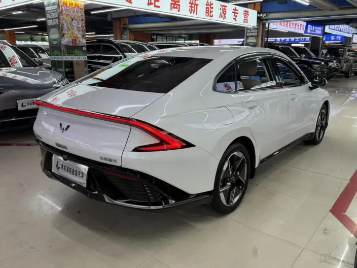 Wuling Xingguang PHEV 2023 Model 150 Advanced version – фото 6