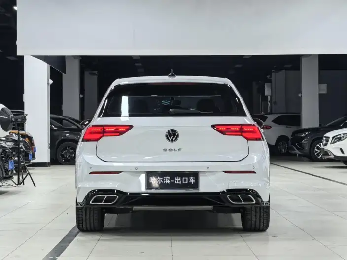 Volkswagen Golf 2023 Model 280TSI DSG R-Line – фото 6