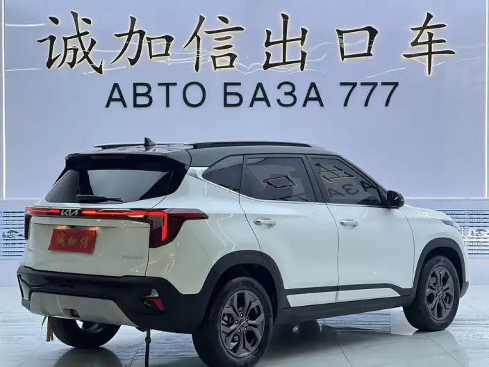 Kia Seltos 2023 Model 1.5L IVT Deluxe Edition – фото 6
