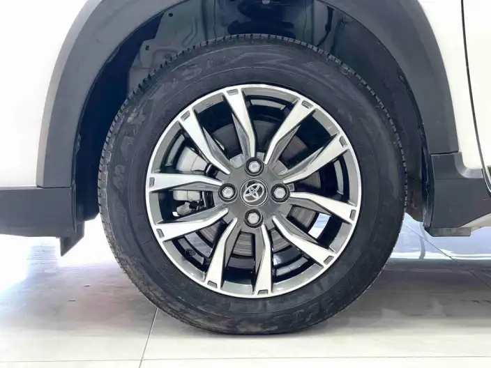 Toyota YARIS L Vios 2022 Model Zhixuan X 1.5L CVT Luxury PLUS Edition – фото 9