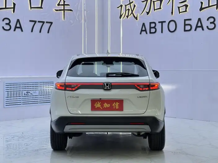 Honda Vezel 2023 Model 1.5L CVT Technology Edition – фото 5