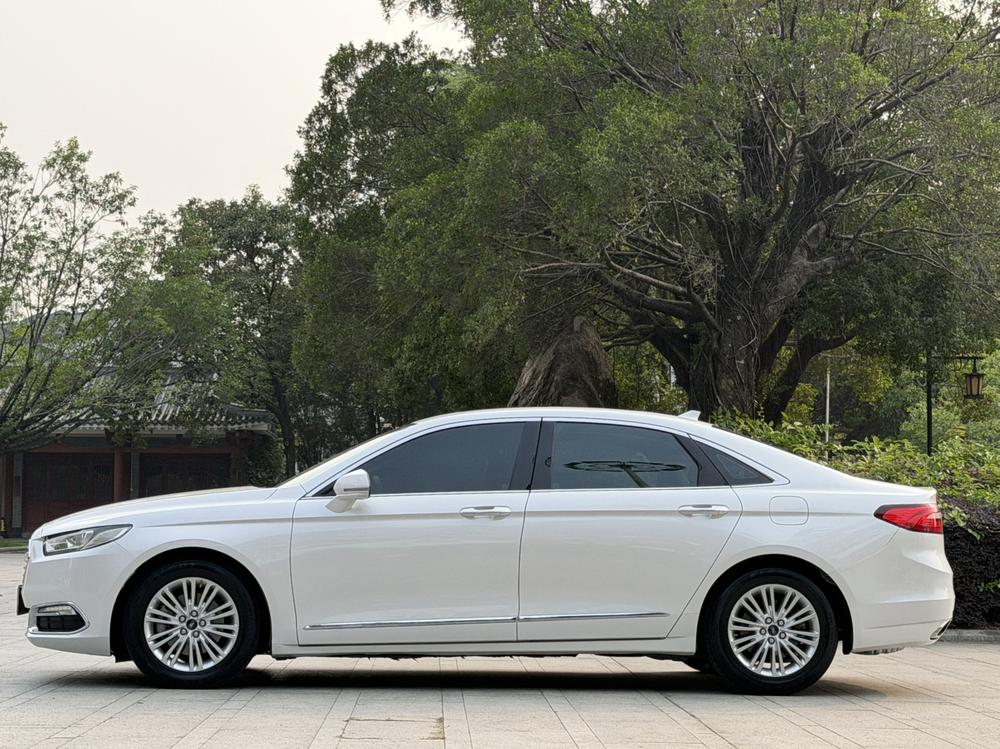 Ford Taurus 2017 EcoBoost 245 Fashion – фото 4