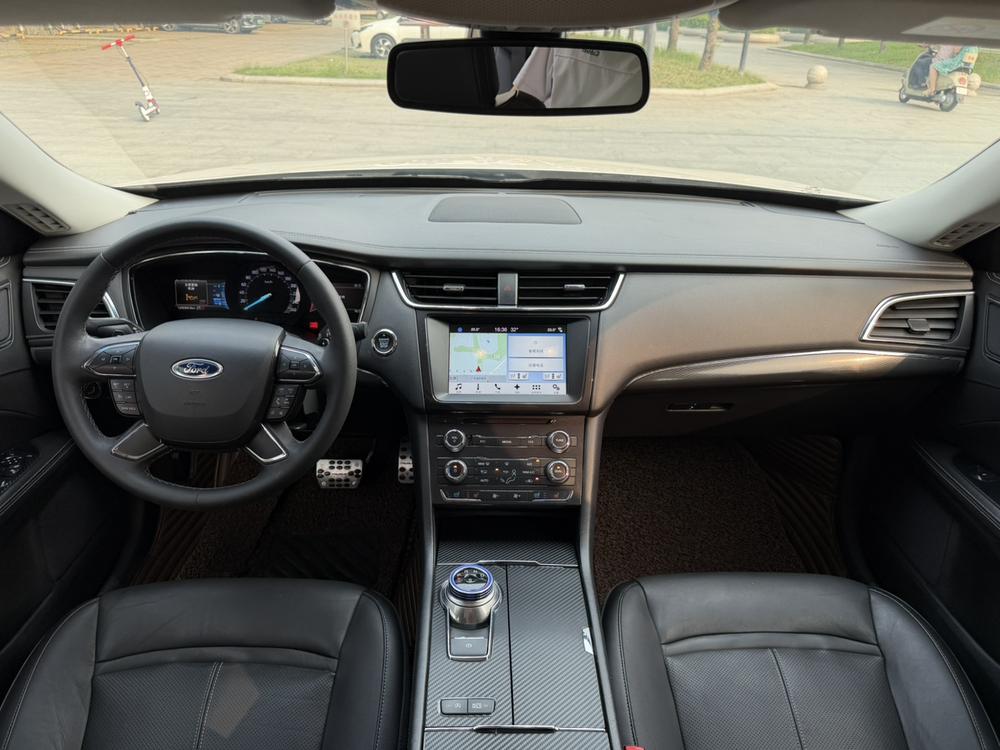 Ford Taurus 2017 EcoBoost 245 Fashion – фото 13