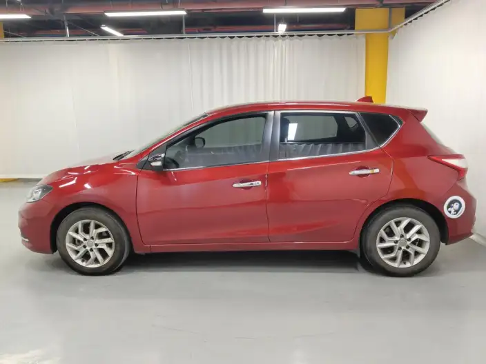 Nissan Tiida 2021 Model 1.6L CVT Zhixing Edition