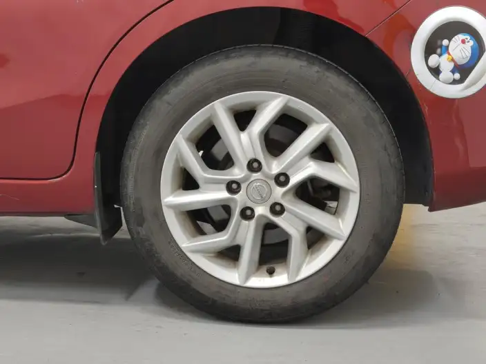 Nissan Tiida 2021 Model 1.6L CVT Zhixing Edition – фото 9