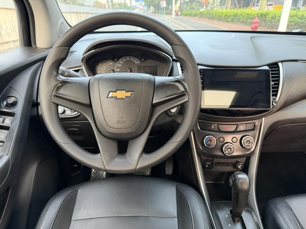 Chevrolet Trax 2017 1.4T Automatic FWD Comfort – фото 12