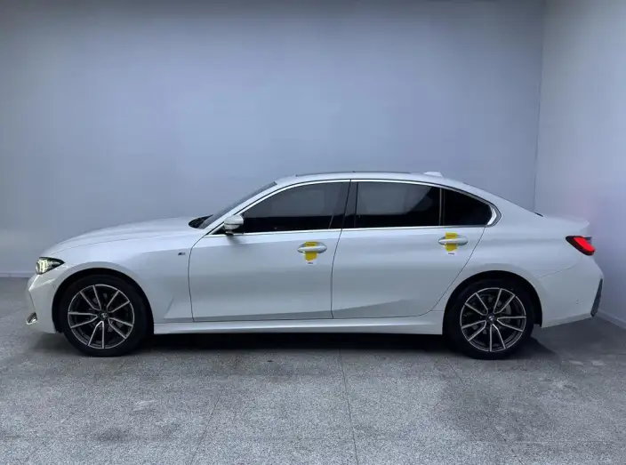 BMW 3 Series 2023 Model 325Li M Sports Set