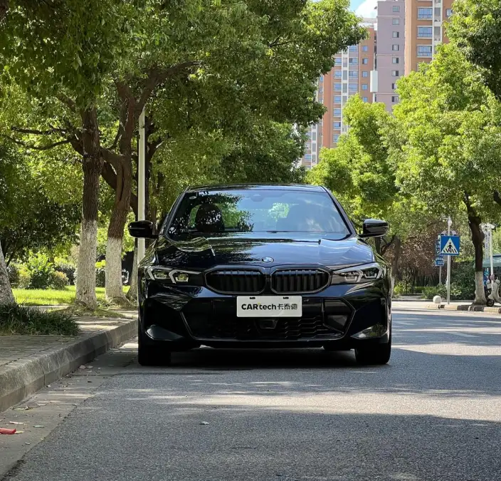 BMW 3 Series 2025 Model 330i M Sports Night Set