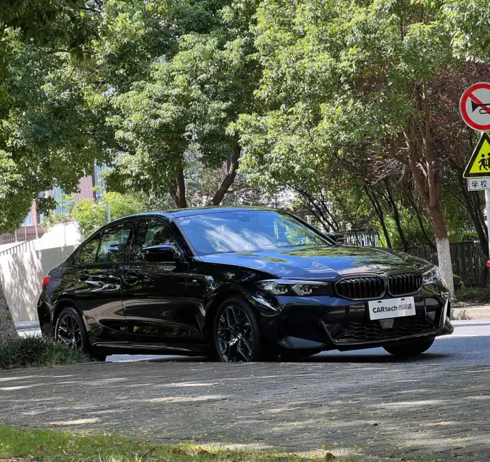 BMW 3 Series 2025 Model 330i M Sports Night Set