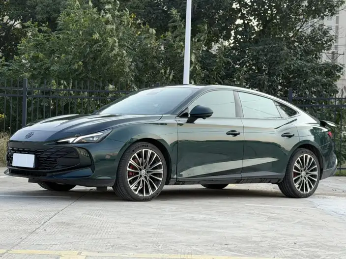 MG7 2025 Model 2.0T Automatic Luxury Edition – фото 1