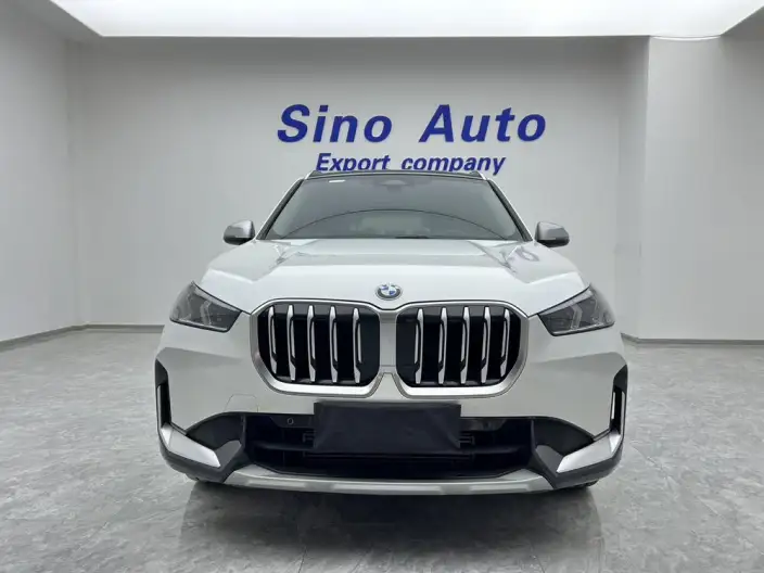 BMW X1 2023 Model sDrive20Li X Design Set