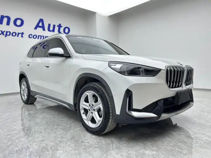 BMW X1 2023 Model sDrive20Li X Design Set
