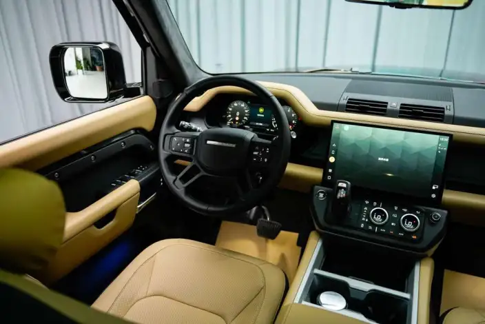 Land Rover Defender 2026 Model 110 3.0T P400 X-Dynamic HSE – фото 9