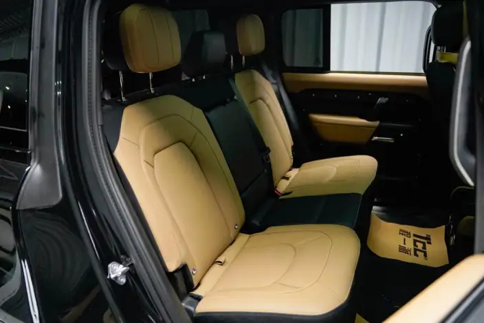 Land Rover Defender 2026 Model 110 3.0T P400 X-Dynamic HSE – фото 10