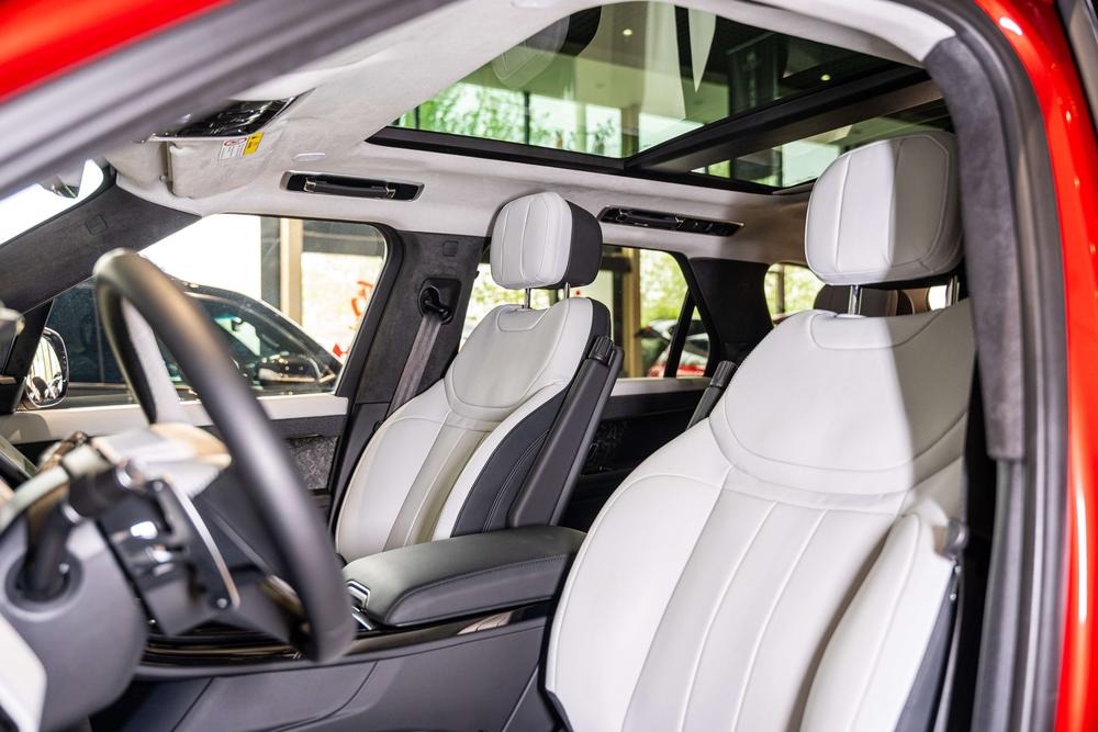 Land Rover Range Rover Sport PHEV 2023 P510e Plug-In Electric Hybrid Premiere Edition – фото 20