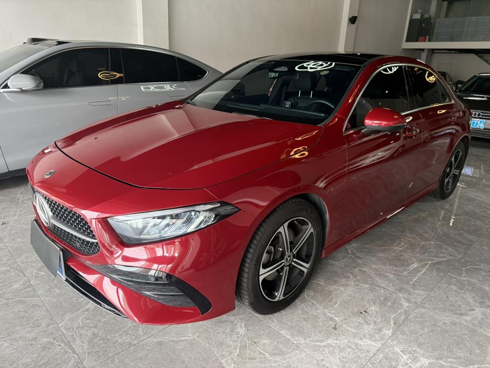 Mercedes-Benz A-class Раздел 2023 A 200 L Sports sedan Fashion Edition – фото 1