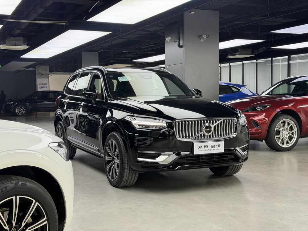 Volvo XC90 2024 B6 B6 Luxury 7-Seater – фото 3