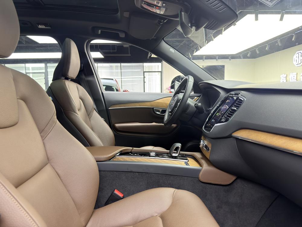 Volvo XC90 2024 B6 B6 Luxury 7-Seater – фото 20