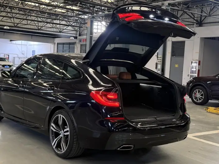 BMW 6 Series GT 2022 Model 630i M Sports Set – фото 7