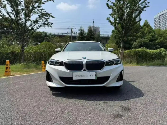 BMW i3 2025 Model eDrive35L
