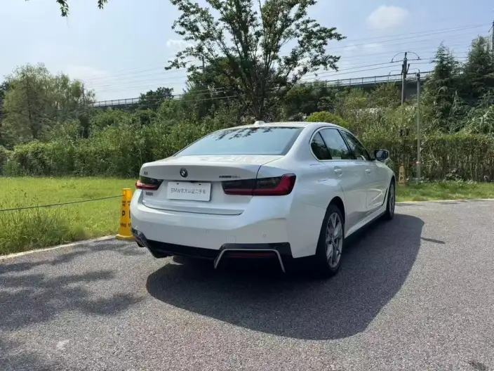 BMW i3 2025 Model eDrive35L – фото 5