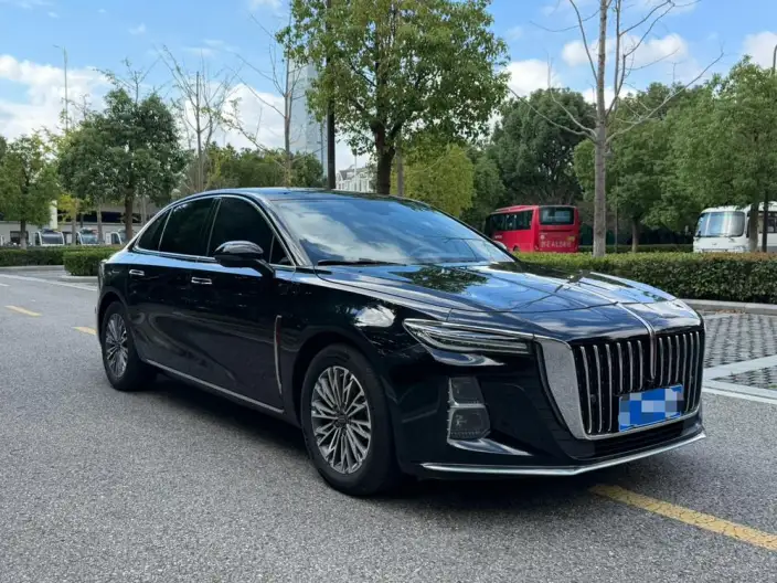 Hongqi H5 2023 Model 1.5T DCT Flag Rhythm Edition – фото 3