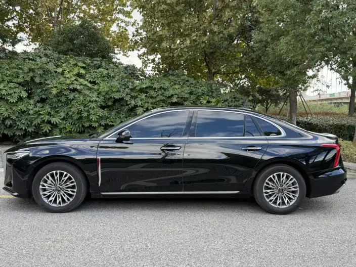 Hongqi H5 2023 Model 1.5T DCT Flag Rhythm Edition – фото 4
