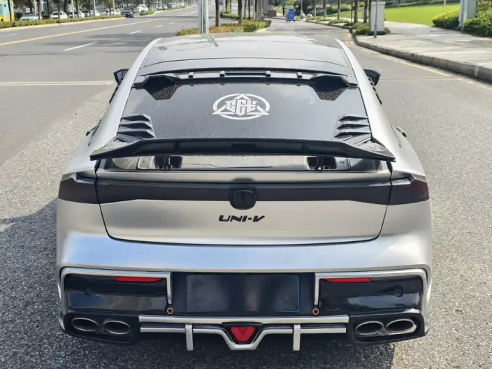 Changan UNI-V 2023 Model 1.5T Sports Edition – фото 8
