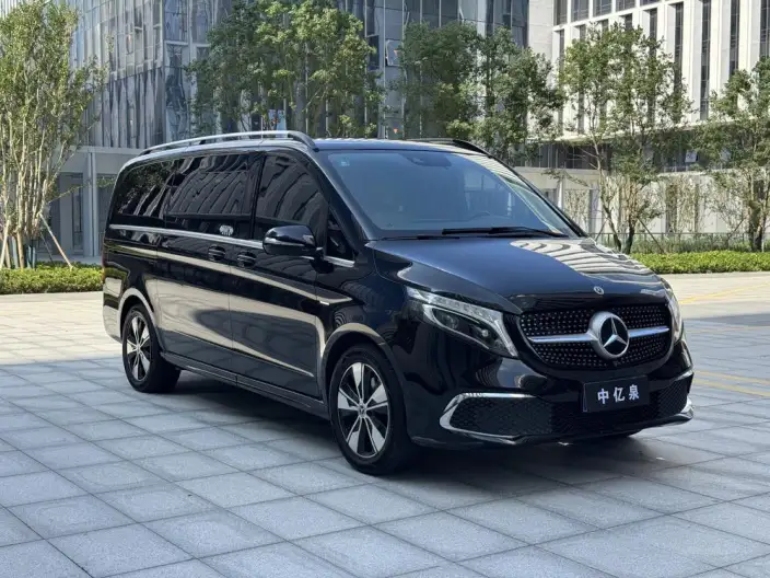 Mercedes-Benz V-Class 2021 Model V 260 Premium Edition – фото 3