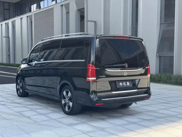 Mercedes-Benz V-Class 2021 Model V 260 Premium Edition – фото 5