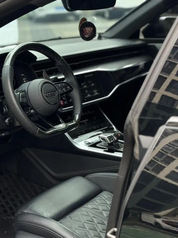 Audi A7 2022 Model 55 TFSI quattro Exclusive Model – фото 4