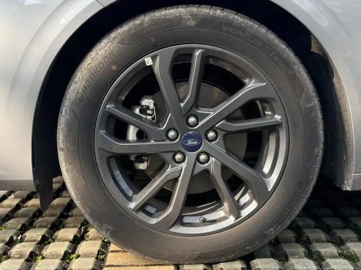 Ford Mondeo 2025 Model EcoBoost 245 Luxury Model – фото 9