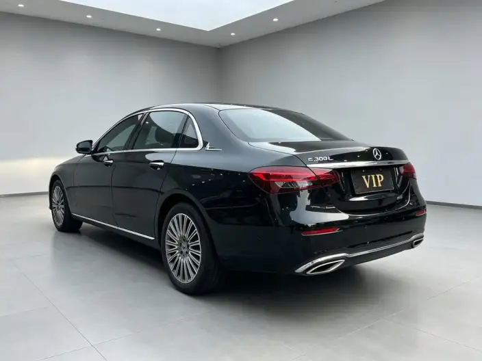 Mercedes-Benz E-Class 2022 Model E 300 L Fashion Model sedan – фото 4