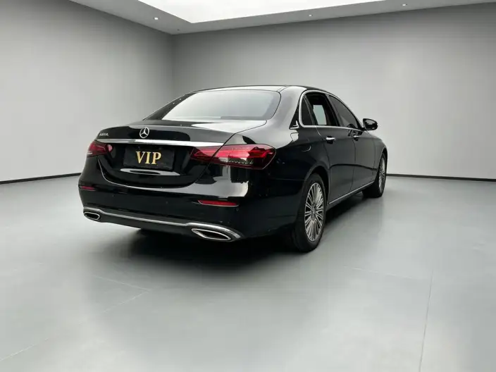 Mercedes-Benz E-Class 2022 Model E 300 L Fashion Model sedan – фото 6