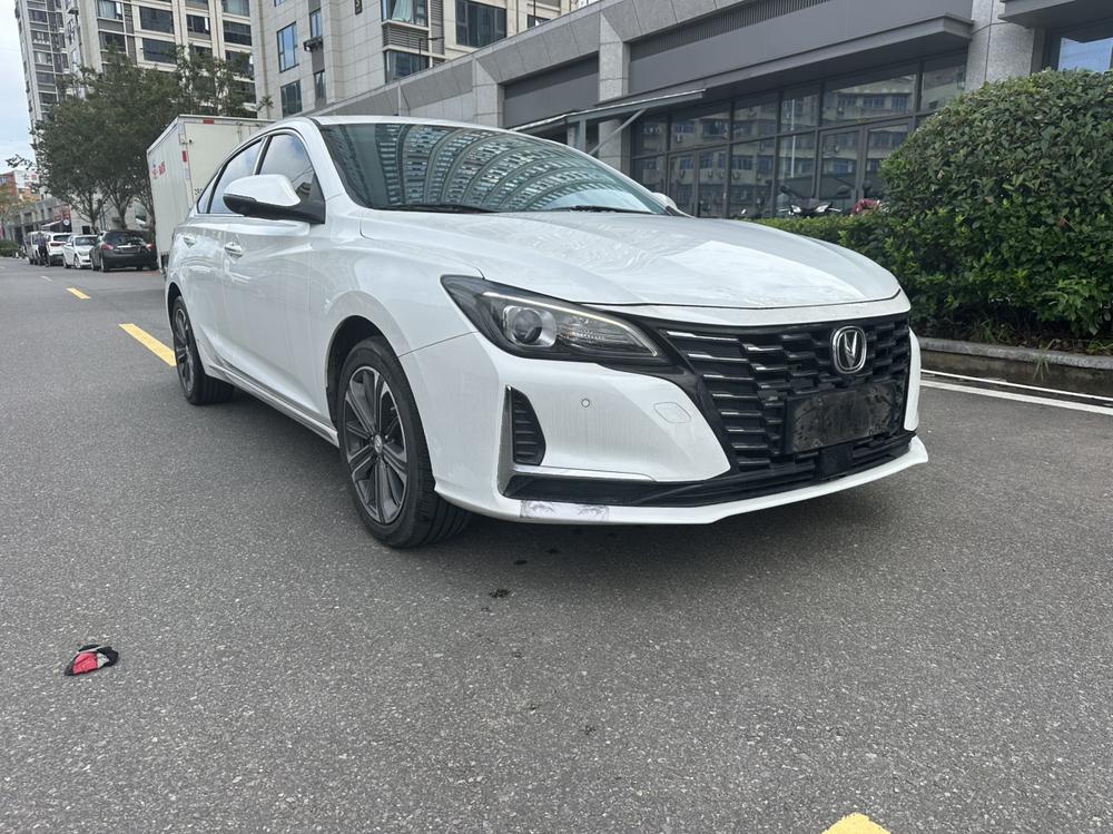 Changan Ruicheng CC 2022 BlueCore 1.5T DCT Luxury – фото 3