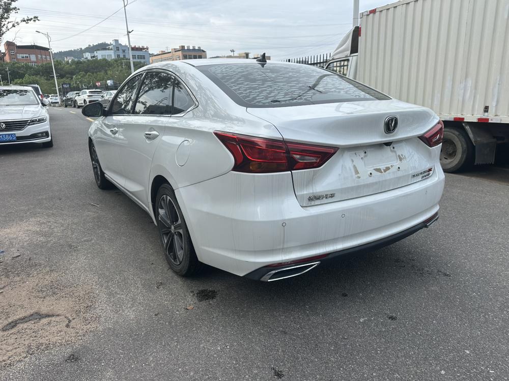Changan Ruicheng CC 2022 BlueCore 1.5T DCT Luxury – фото 5